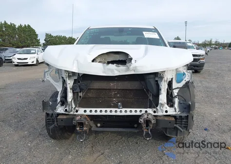 2020 Chevrolet Silverado 1500 4Wd Standard Bed Wt z USA, uszkodzony, nr VIN 1GCRYAEF3LZ243501